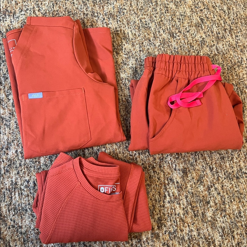 Figs Dirty Chai scrub set and waffle underscrub XS (XS petite bottoms)
